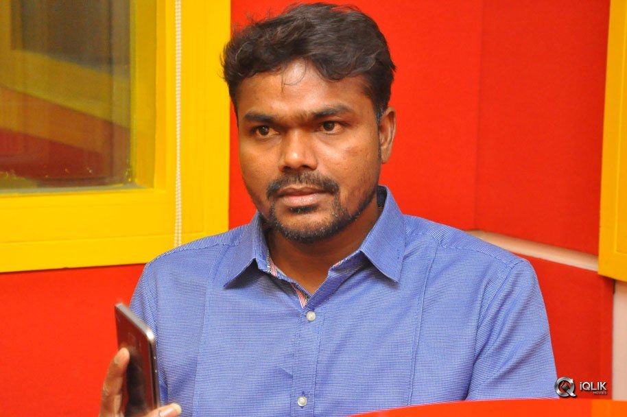 Jaya-Janaki-Nayaka-Movie-Team-At-Radio-Mirchi